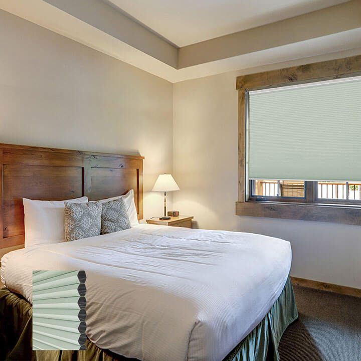 Turku 電動標準型遮光蜂巢簾水綠 (Water Green)